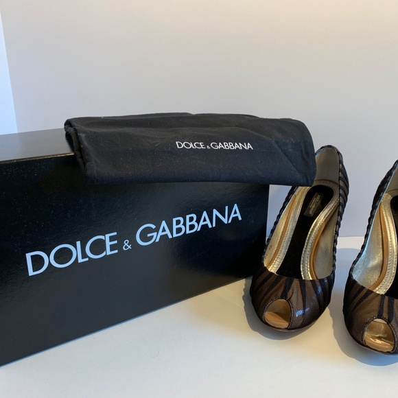 Dolce & Gabbana Black Nude Spuntata Vernice + Tulle Peep Toe Pump - Picture 8 of 12